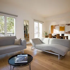https://app-arte-marseille-vieux-port.fr-provencehotel.com